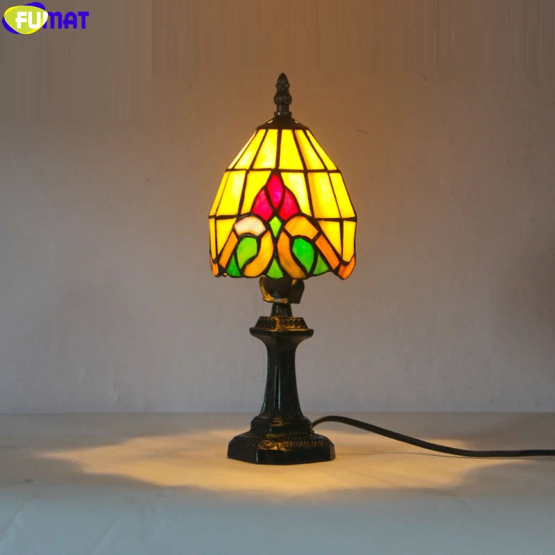 Tiffany Retro Stained Glass Table Lamp/Night Light