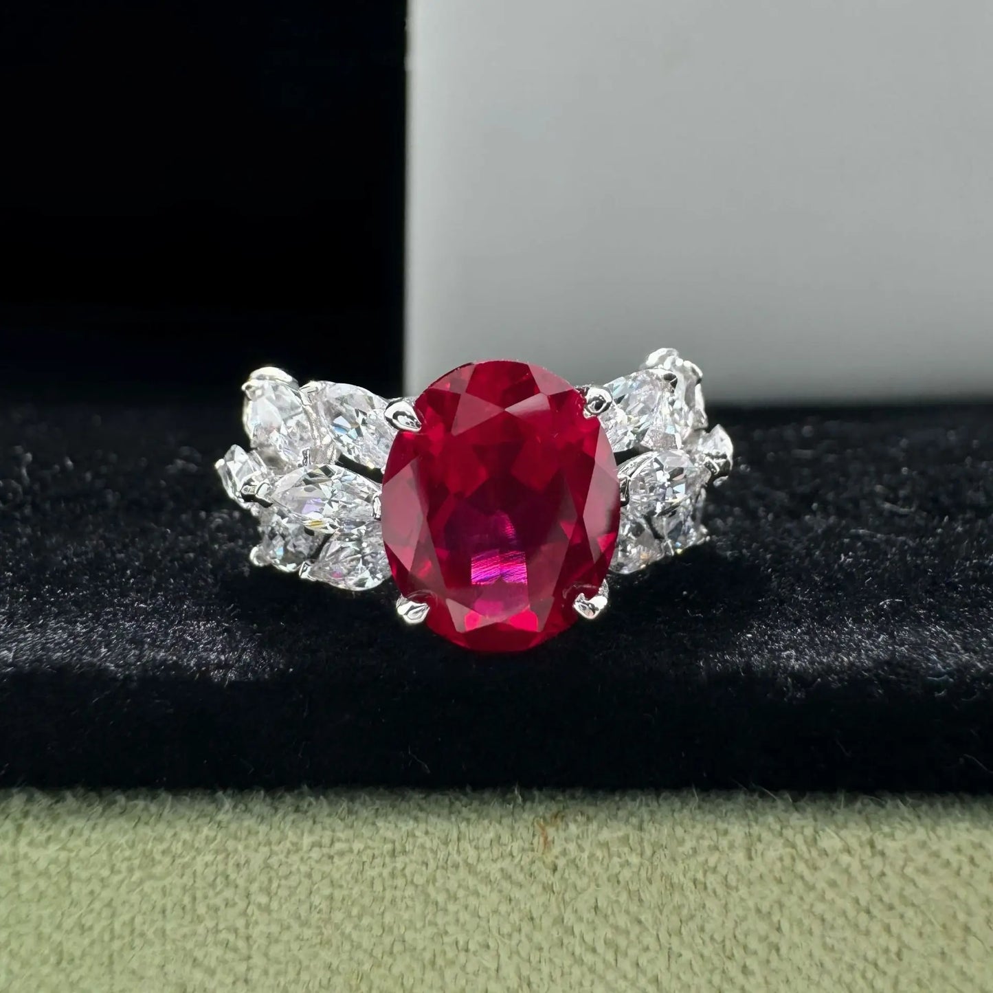 Solid 14K White Gold AU585 Platinum PT950 Skeleton Diamond Ring 3 Carat Ruby Diamond Ring