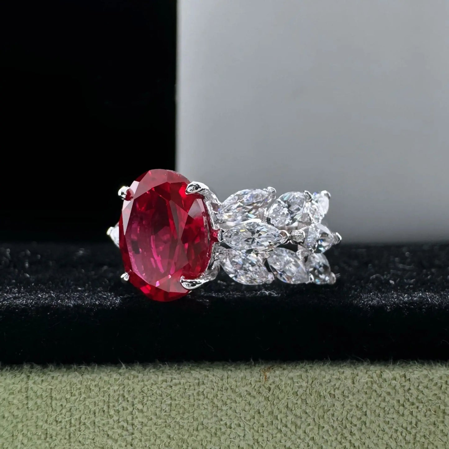 Solid 14K White Gold AU585 Platinum PT950 Skeleton Diamond Ring 3 Carat Ruby Diamond Ring